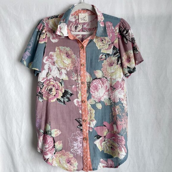 Artistic Works by Lu Floral Mix Print Top Size S Short Sleeve Button Down Blouse - Picture 8 of 9
